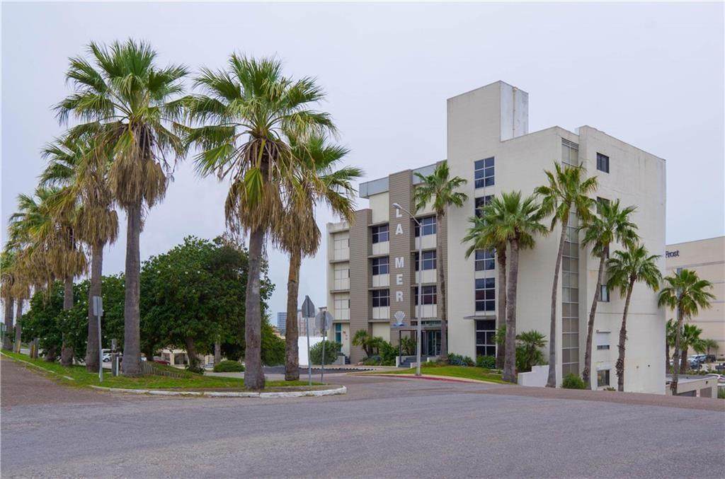 520 Chaparral Street - Photo 1