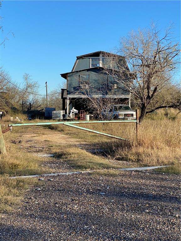 121 Whitetail - Photo 1