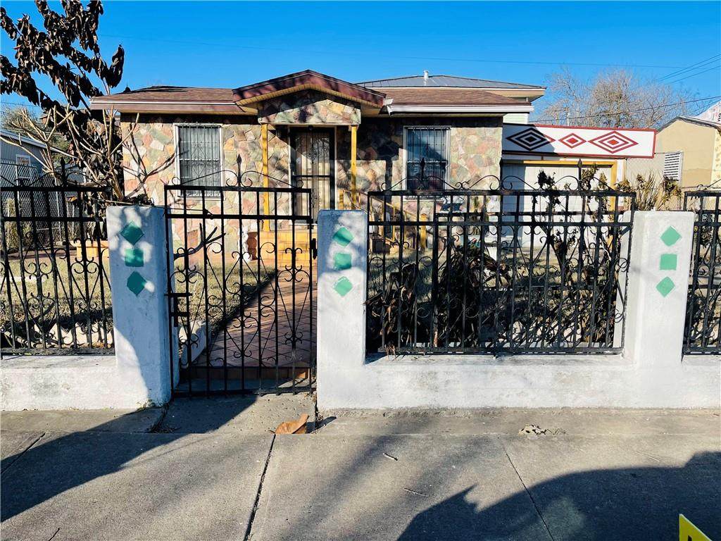 2214 Guadalupe Street - Photo 1