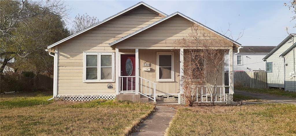 620 Richard Avenue - Photo 1