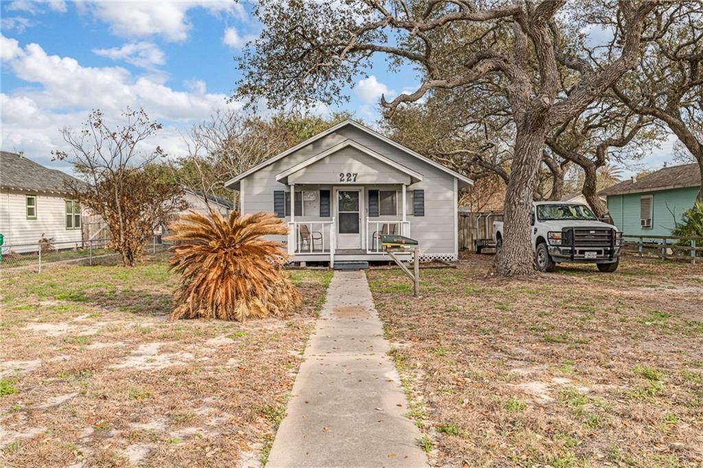 227 Houston Street - Photo 1