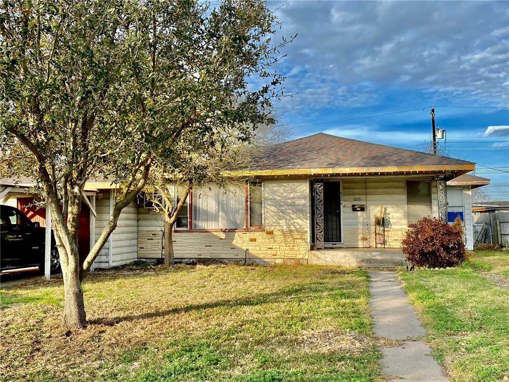 4506 Cornelia - Photo 1