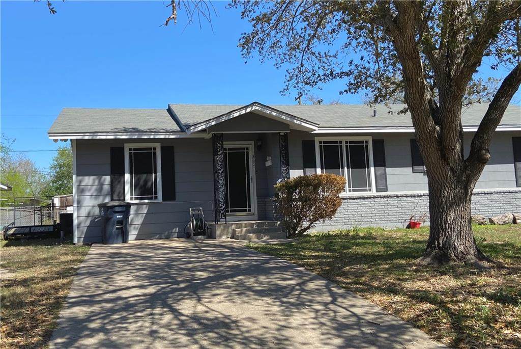 337 Woodlawn Street - Photo 1