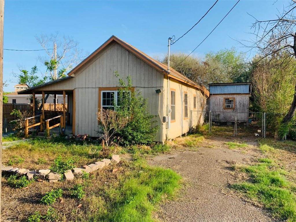 1026 Webb Street - Photo 1