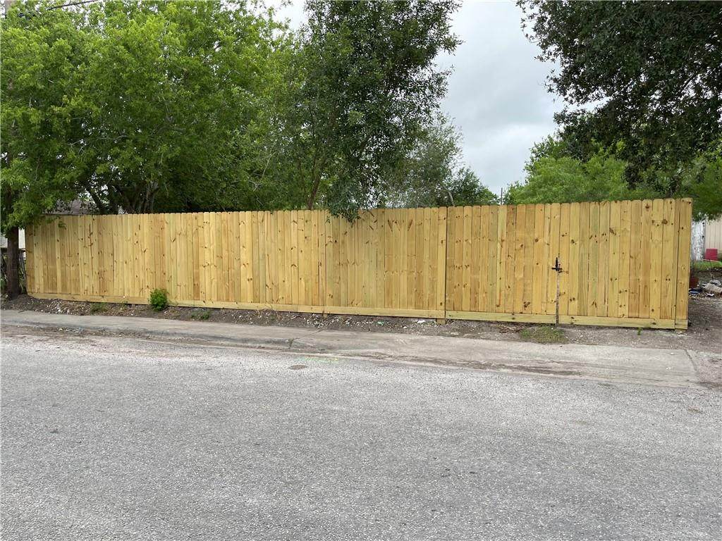 1321 Verbena Street - Photo 1