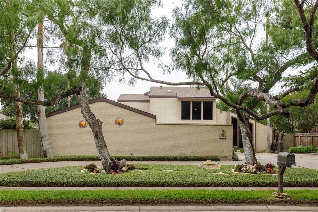 6221 Lost Creek Drive - Photo 1