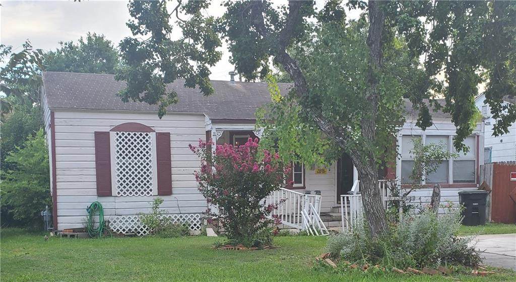 109 Roosevelt Drive - Photo 1