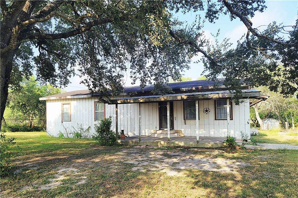 245 County Road 1035 - Photo 1