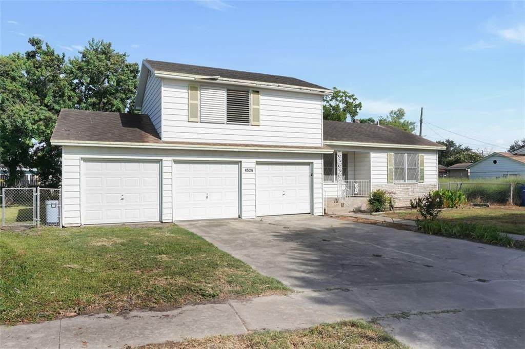 4526 Franklin Drive - Photo 1