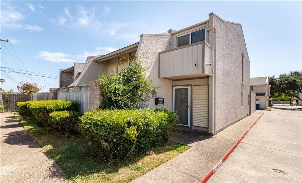 4421 Gaines Street - Photo 1