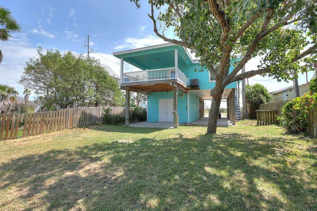1316 Ross Avenue - Photo 1