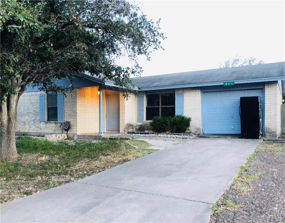 807 Parklane Street - Photo 1