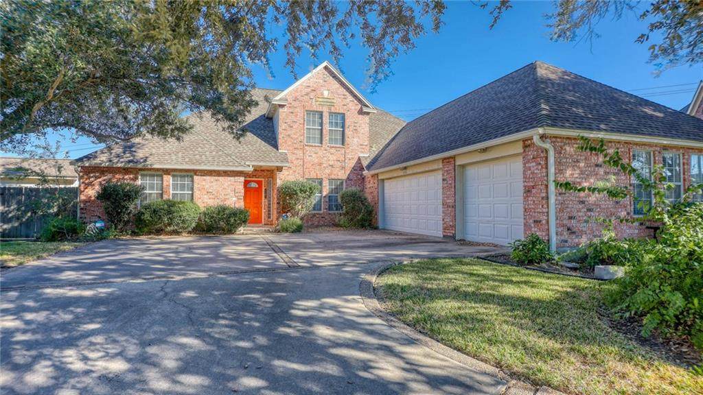 7701 Cedar Creek Circle - Photo 1