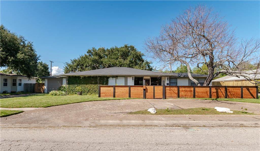 312 Peerman Place - Photo 1