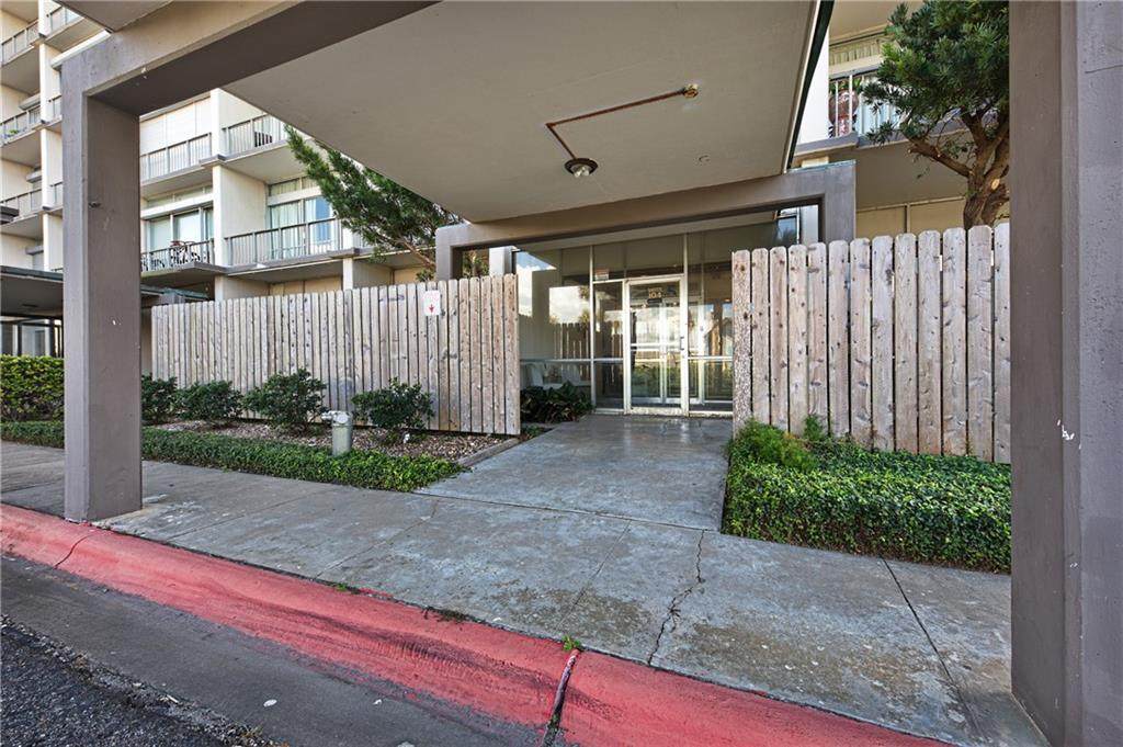 4600 Ocean Drive - Photo 1