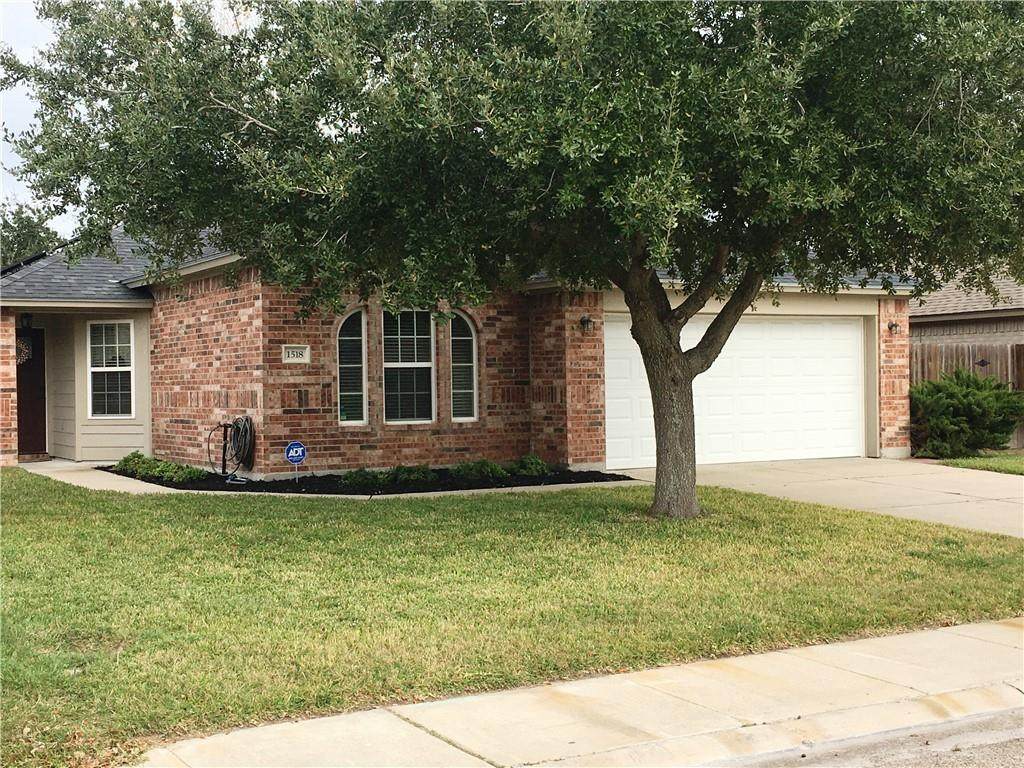 1518 Oak Landing Drive - Photo 1