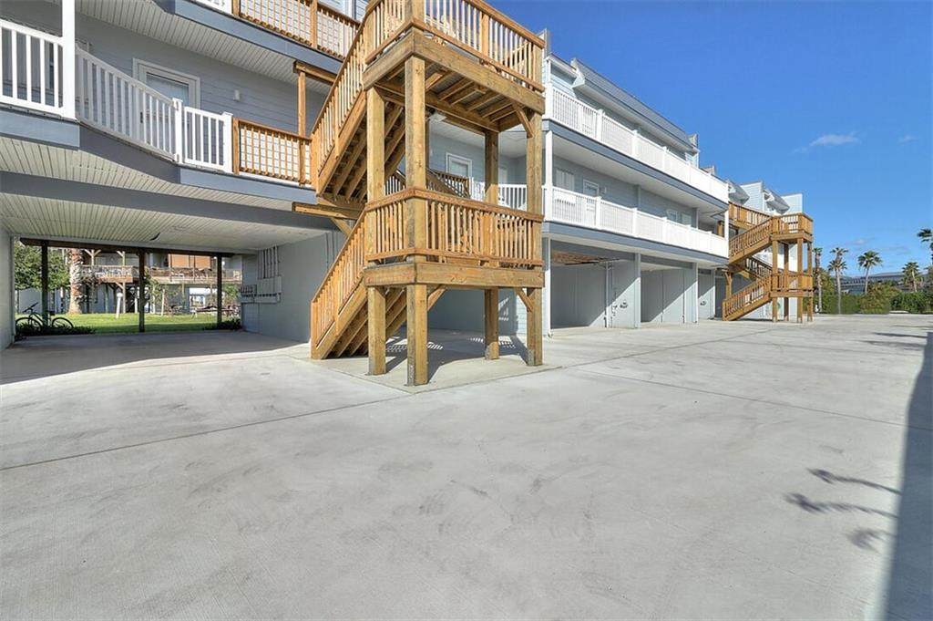 900 N Station St. - Photo 1