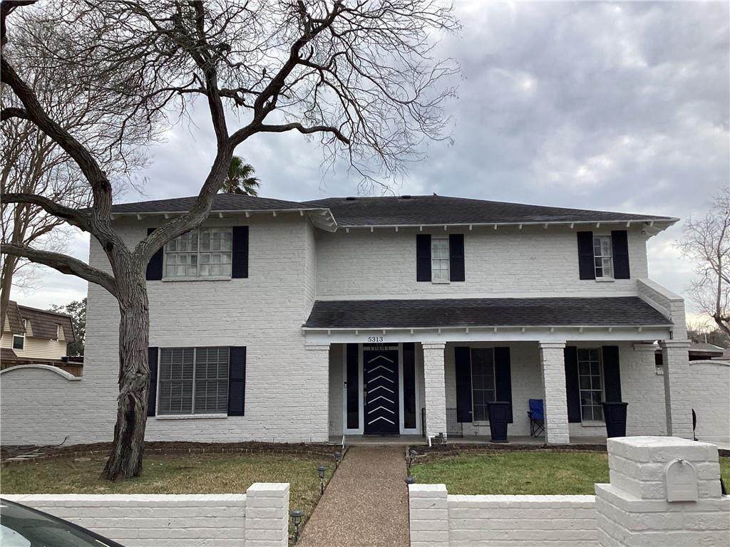 5313 River Oaks Drive - Photo 1