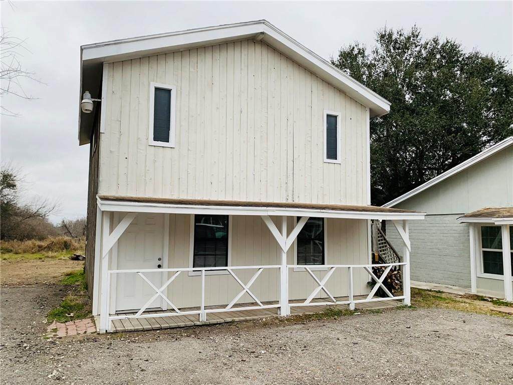 11150 Interstate Hwy 37 - Photo 1