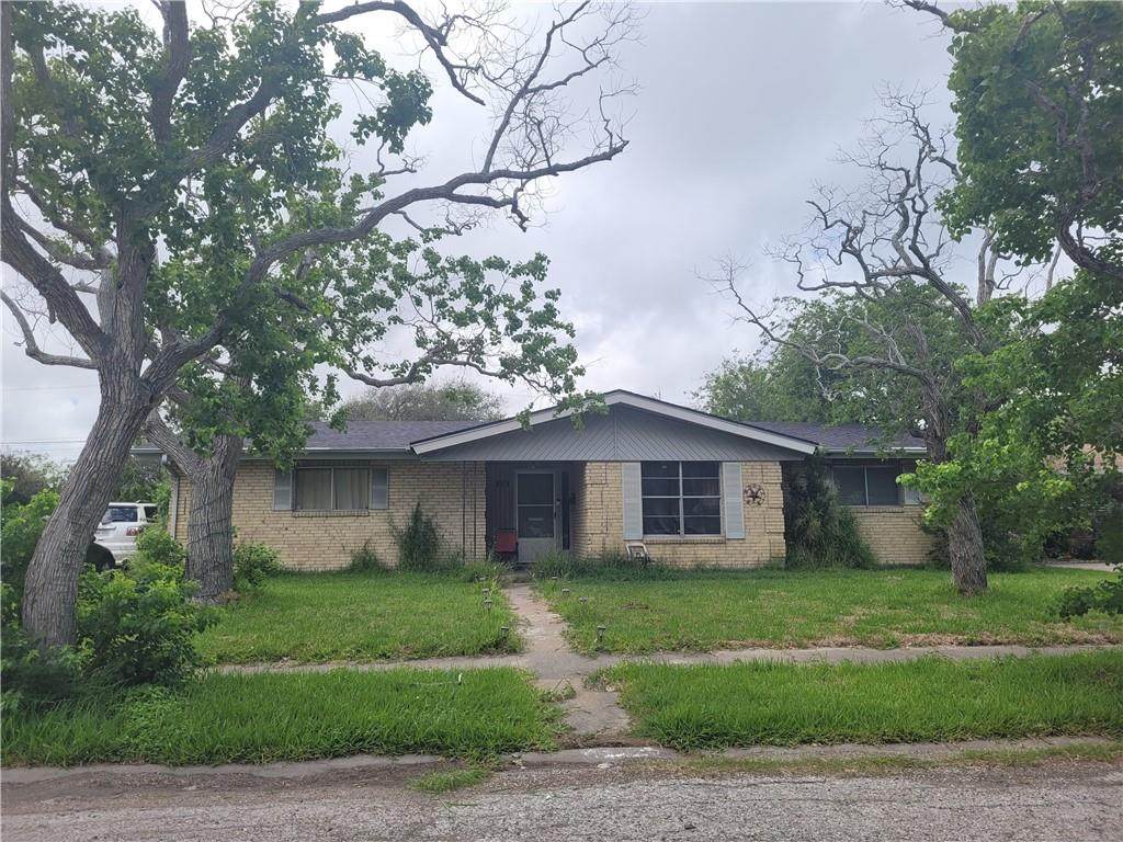 1325 Peterson Drive - Photo 1