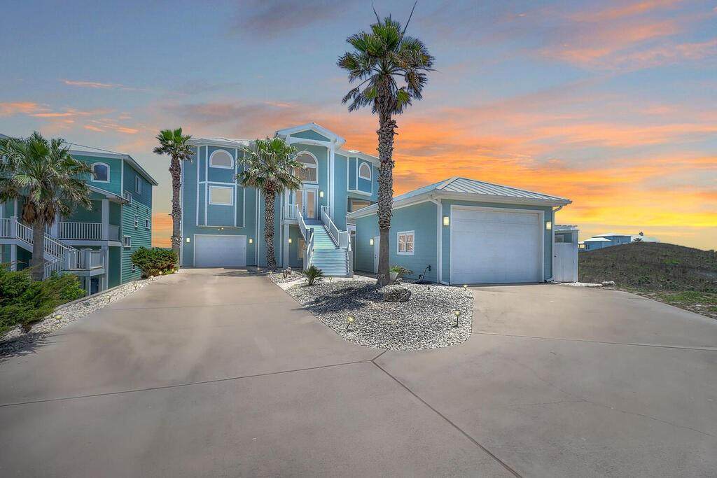 262 Royal Dunes Circle - Photo 1