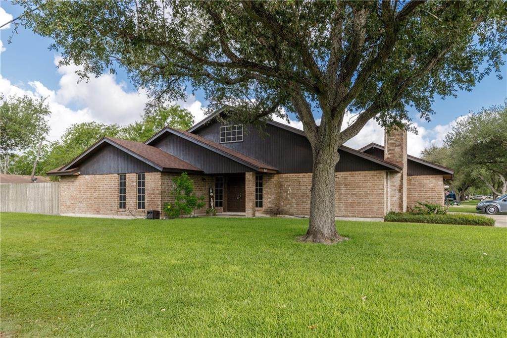 500 Vista Drive - Photo 1