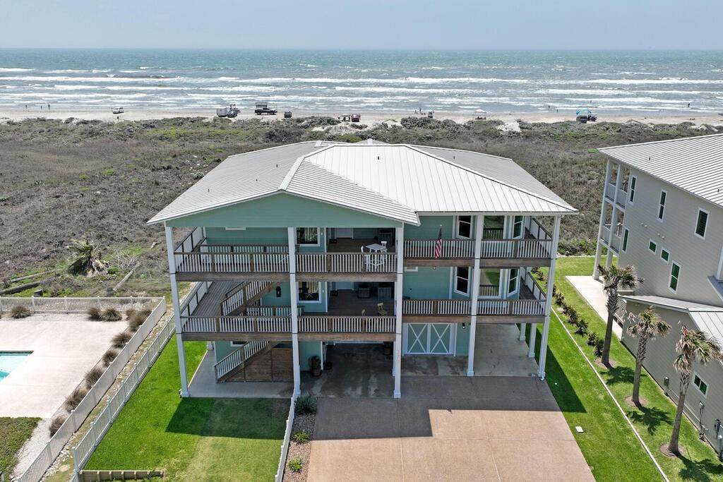 279 Beachwalk - Photo 1
