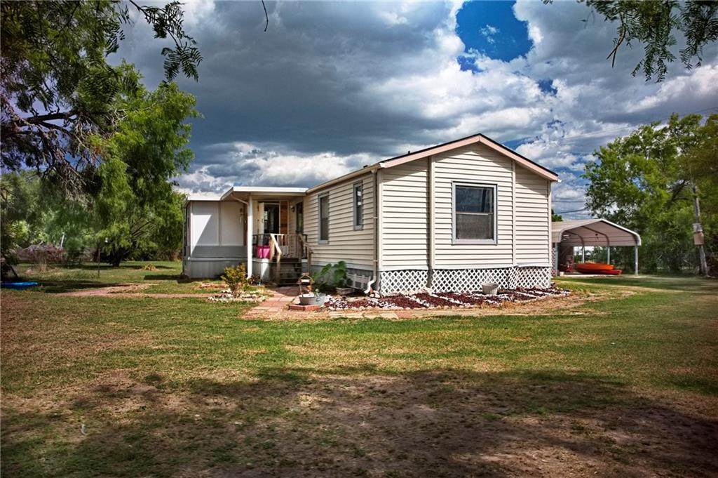 9692 County Rd 301 - Photo 1
