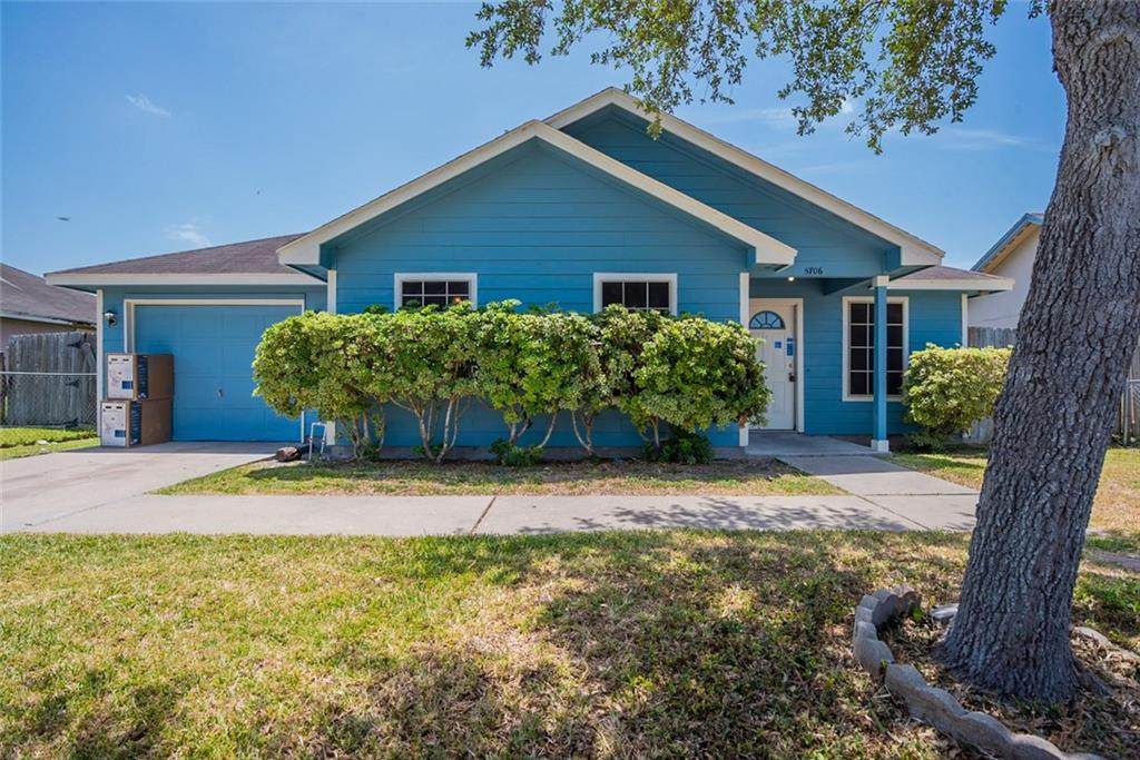 5706 Arboleda - Photo 1