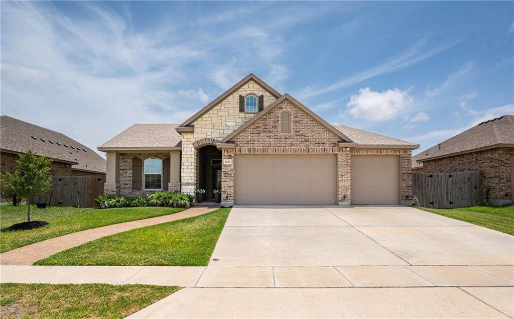 8225 Yosemite Drive - Photo 1