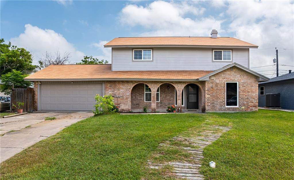 818 Egyptian Drive - Photo 1
