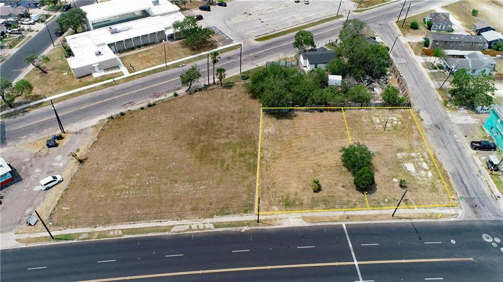 3202 & 3206 Morgan Avenue - Photo 1