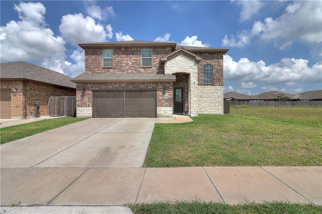 1126 Pasadena Street - Photo 1