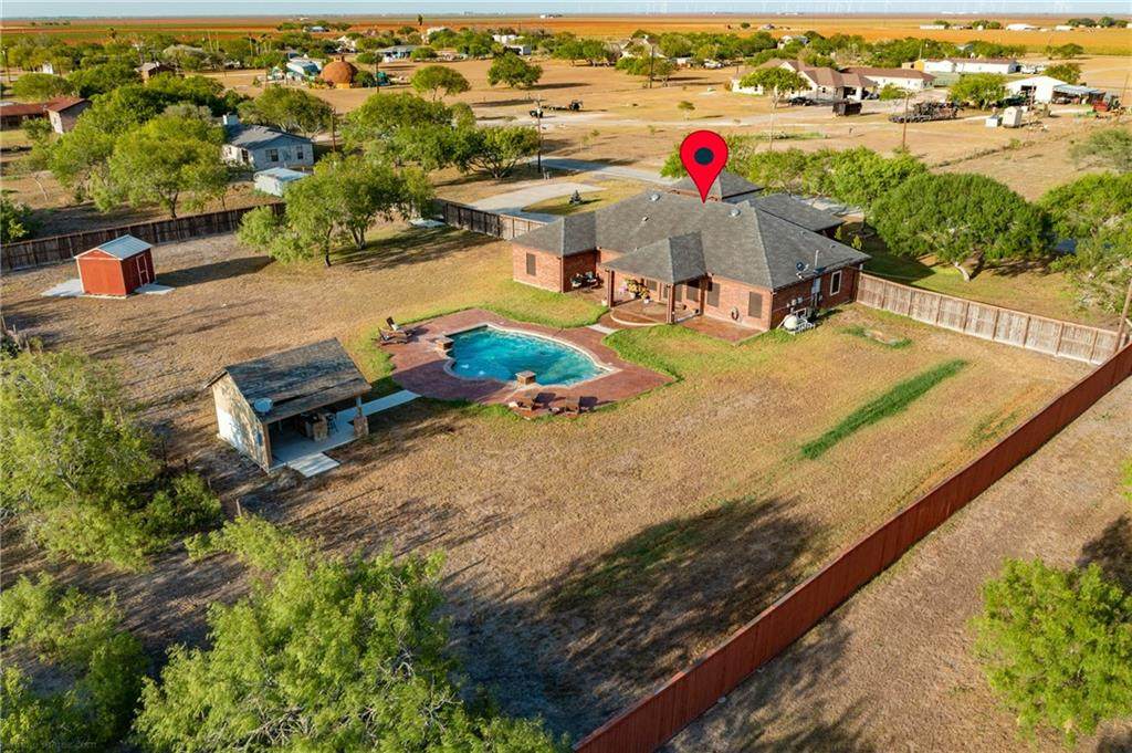 729 Golden Drive - Photo 1