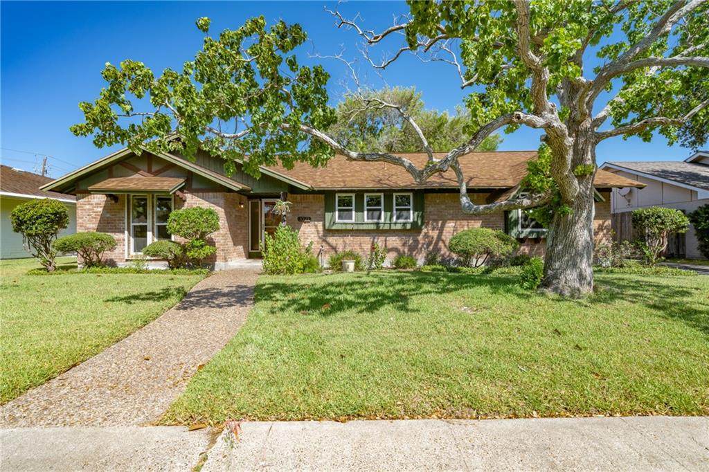 1021 Egyptian Drive - Photo 1