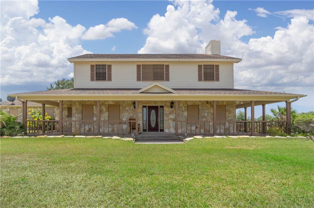 4745 Fm 624 - Photo 1