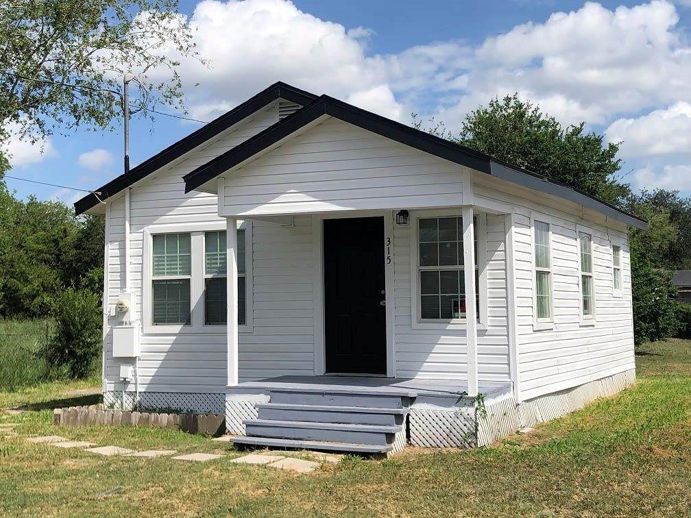 315 Youst Street - Photo 1