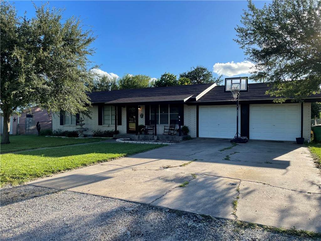 516 2nd Street - Photo 1