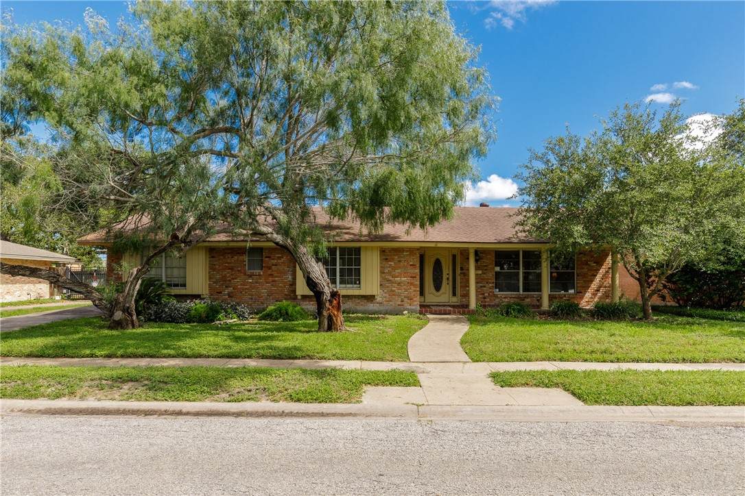 505 Monette Drive - Photo 1