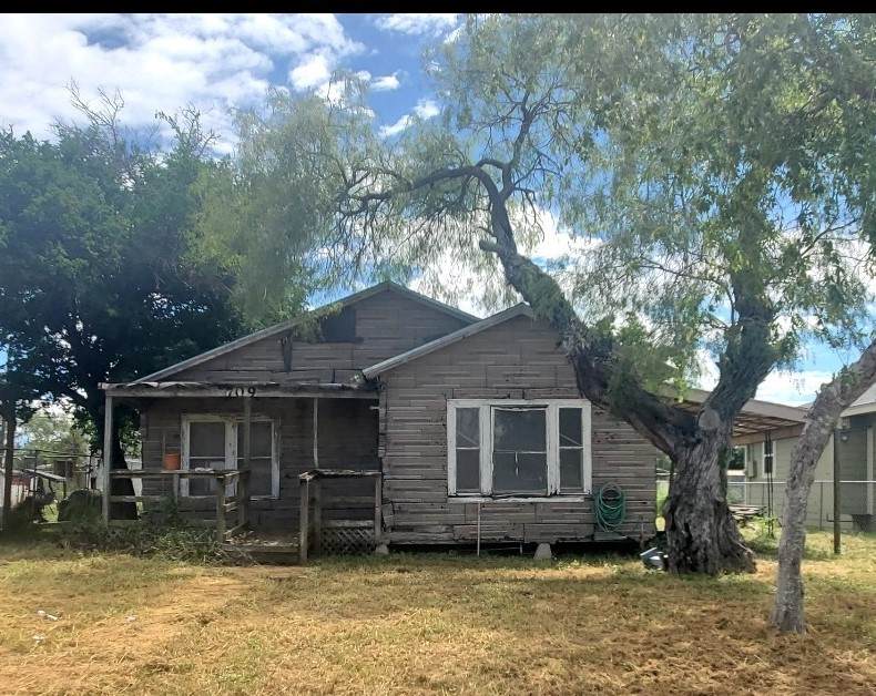 709 Nettie Avenue - Photo 1