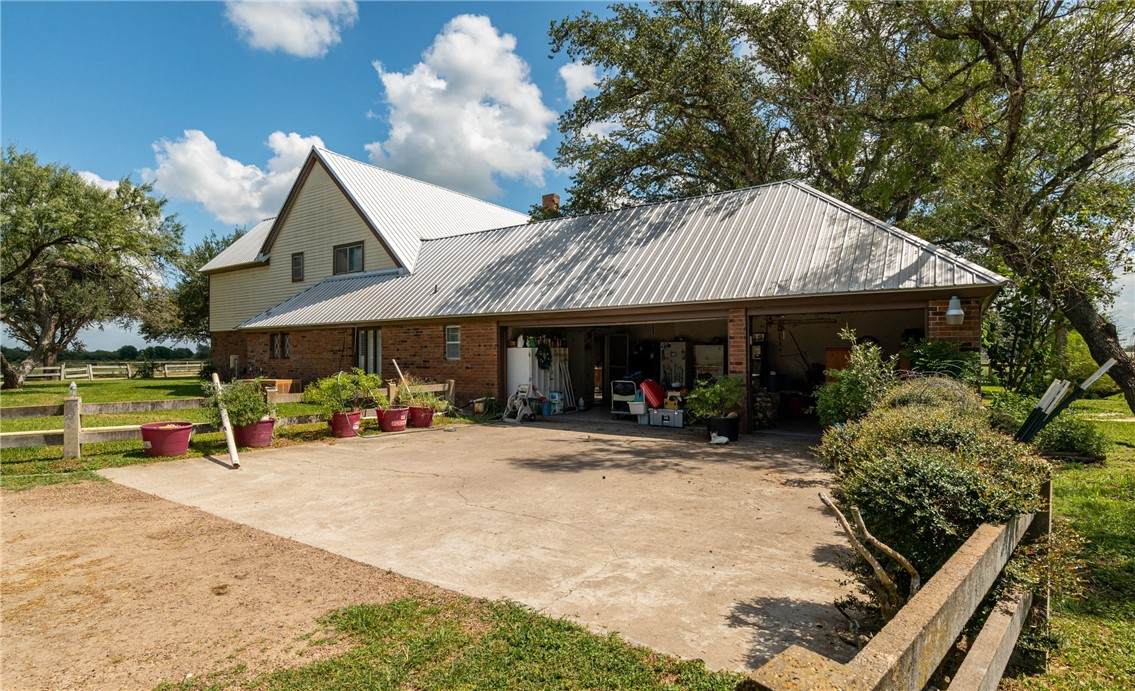 6782 Hwy 181 - Photo 1