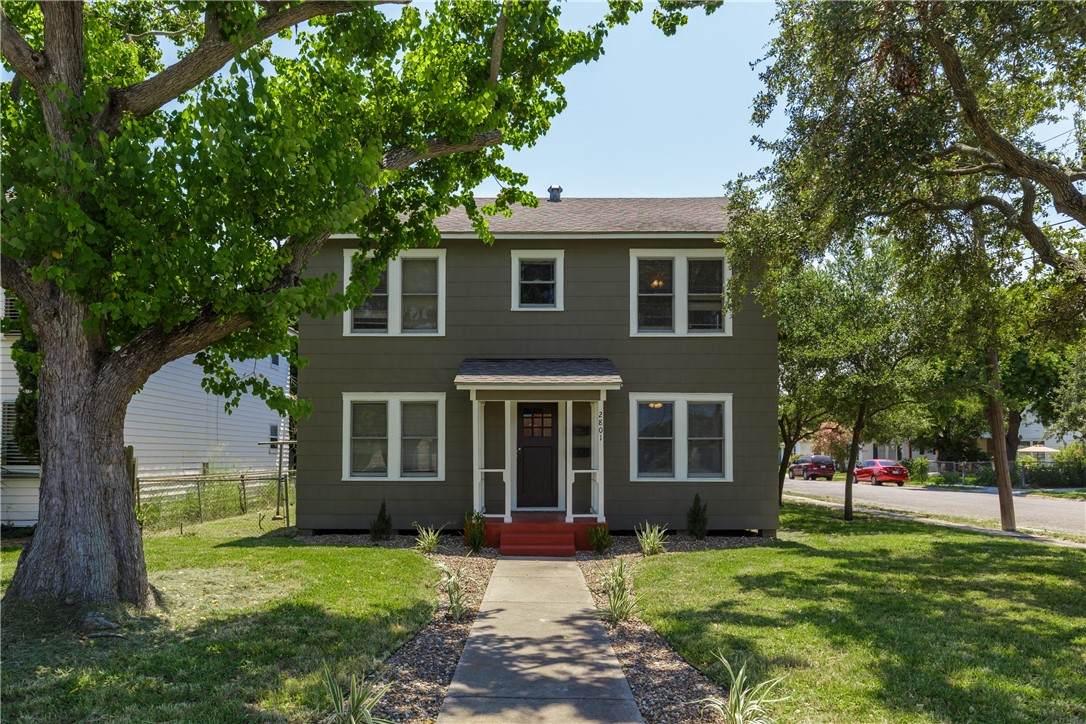 2801 Austin Street - Photo 1