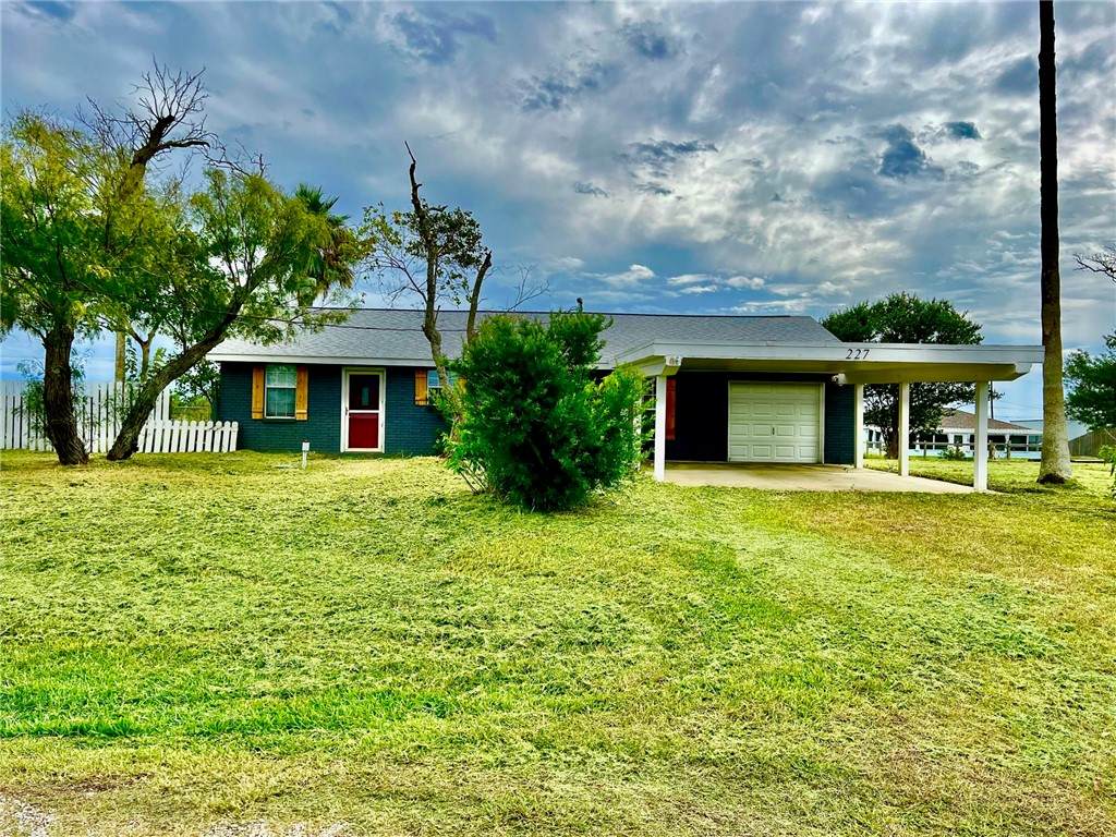 227 Pompano - Photo 1