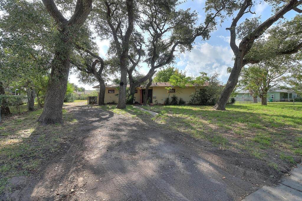 1149 Mccampbell Street - Photo 1