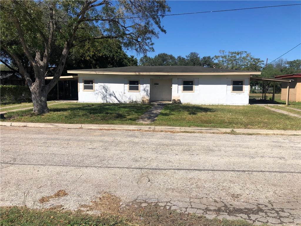 513 6th Street - Photo 1
