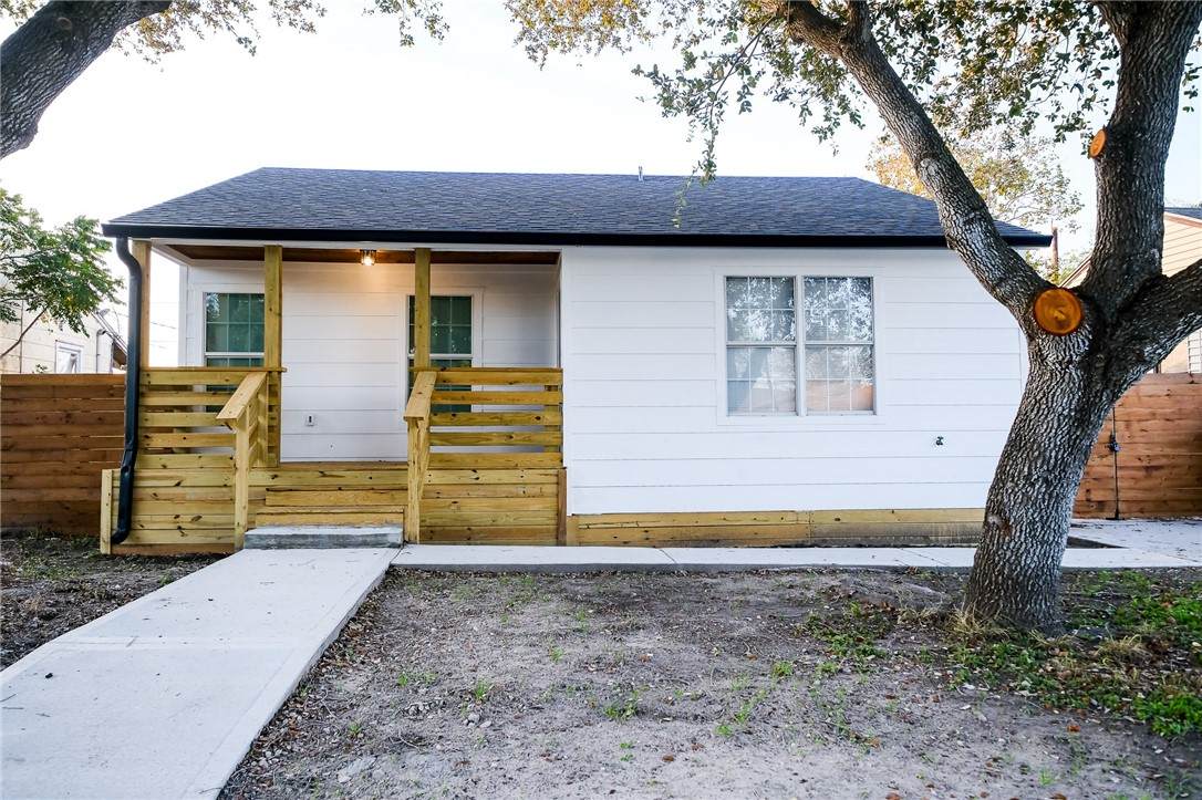 4745 Franklin Drive - Photo 1