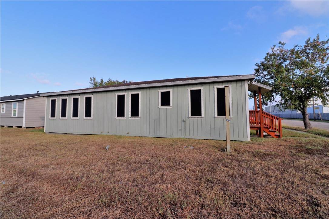 4942 Everhart - Photo 1