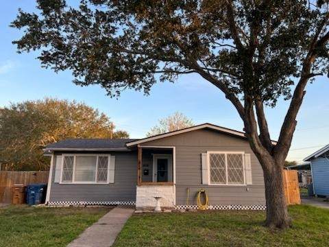 609 Pennington Drive - Photo 1