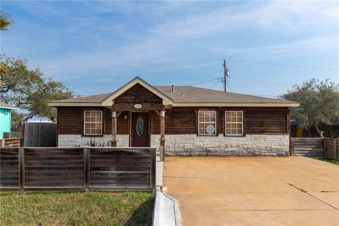 158 Sherwood Drive - Photo 1