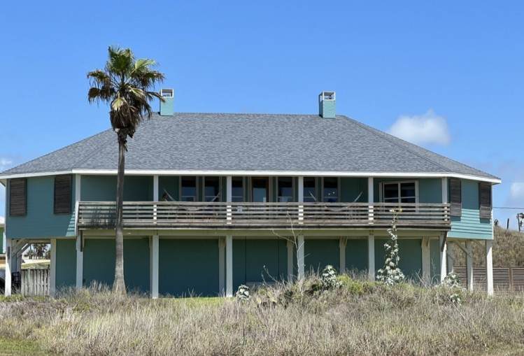 728 Sea Breeze - Photo 1
